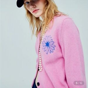 Pink Floral Embroidered Women's Sweater
